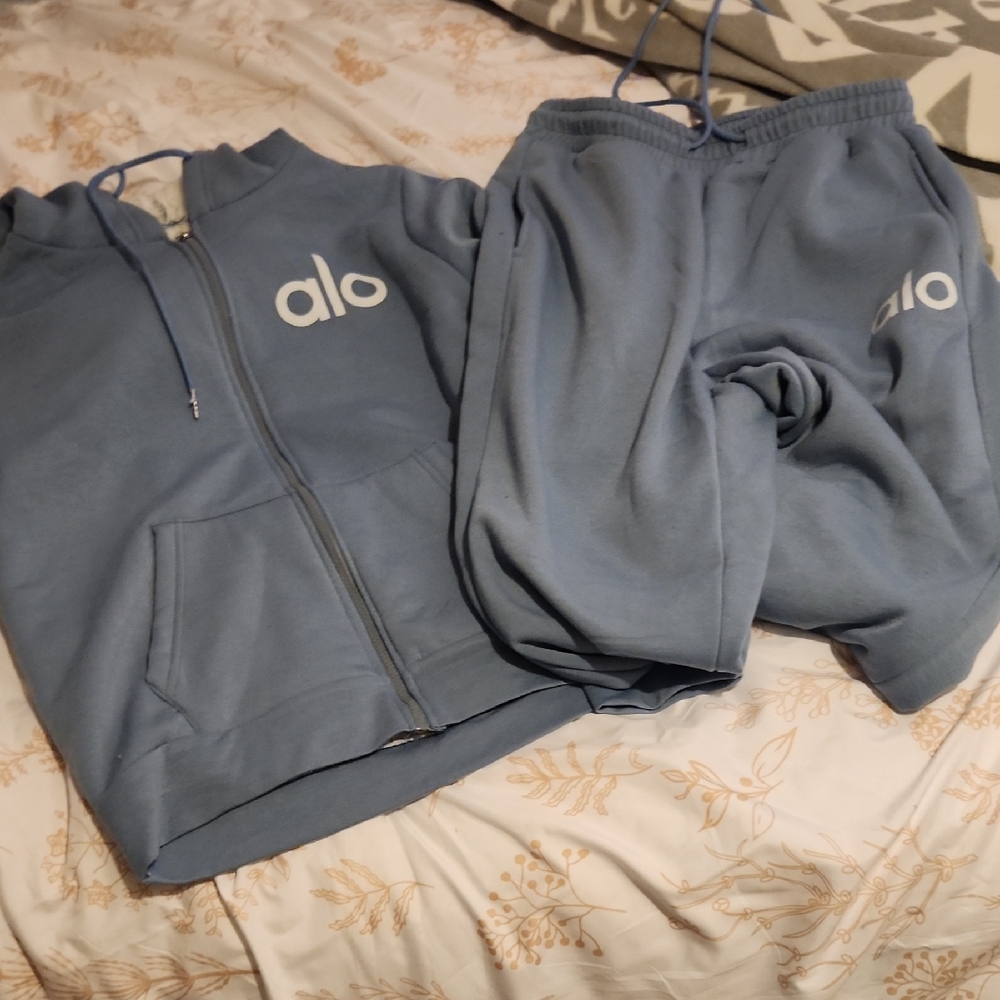 ALO Yoga Blue Pants & Jumpsuit Set